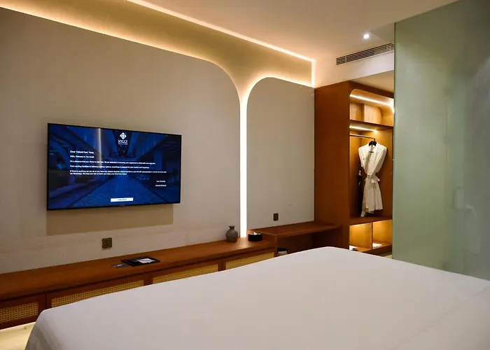 Hygge And Hotel